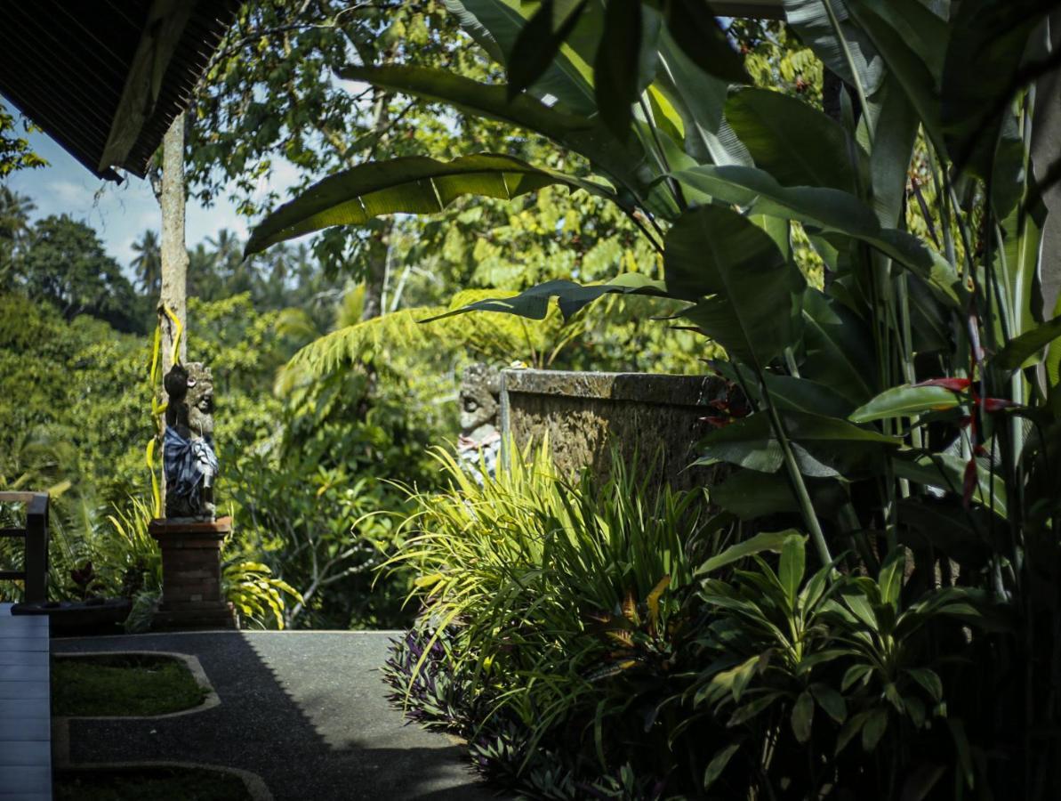 Angsoka Bungalow อูบุด ภายนอก รูปภาพ